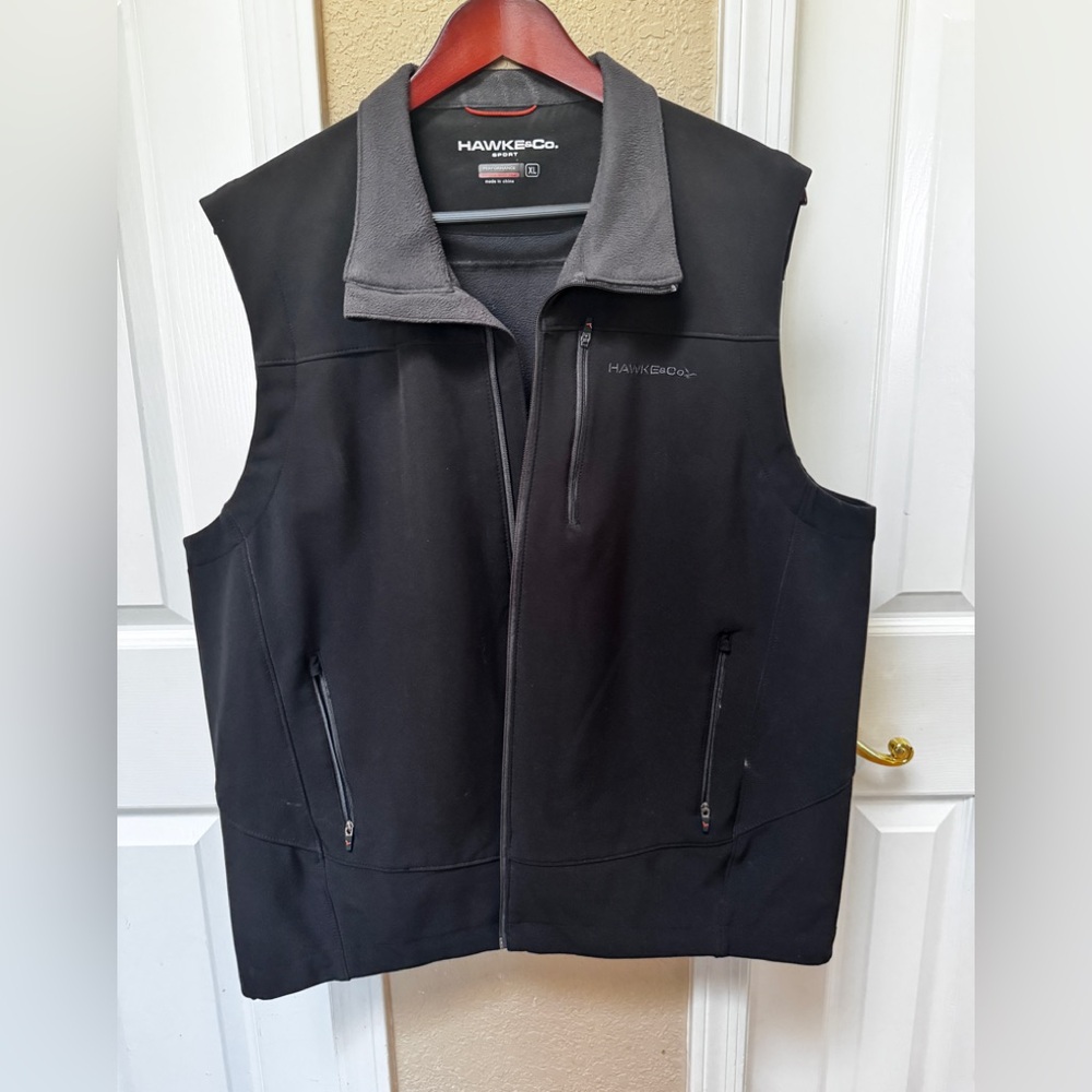 Hawke and co men’s outdoor vest